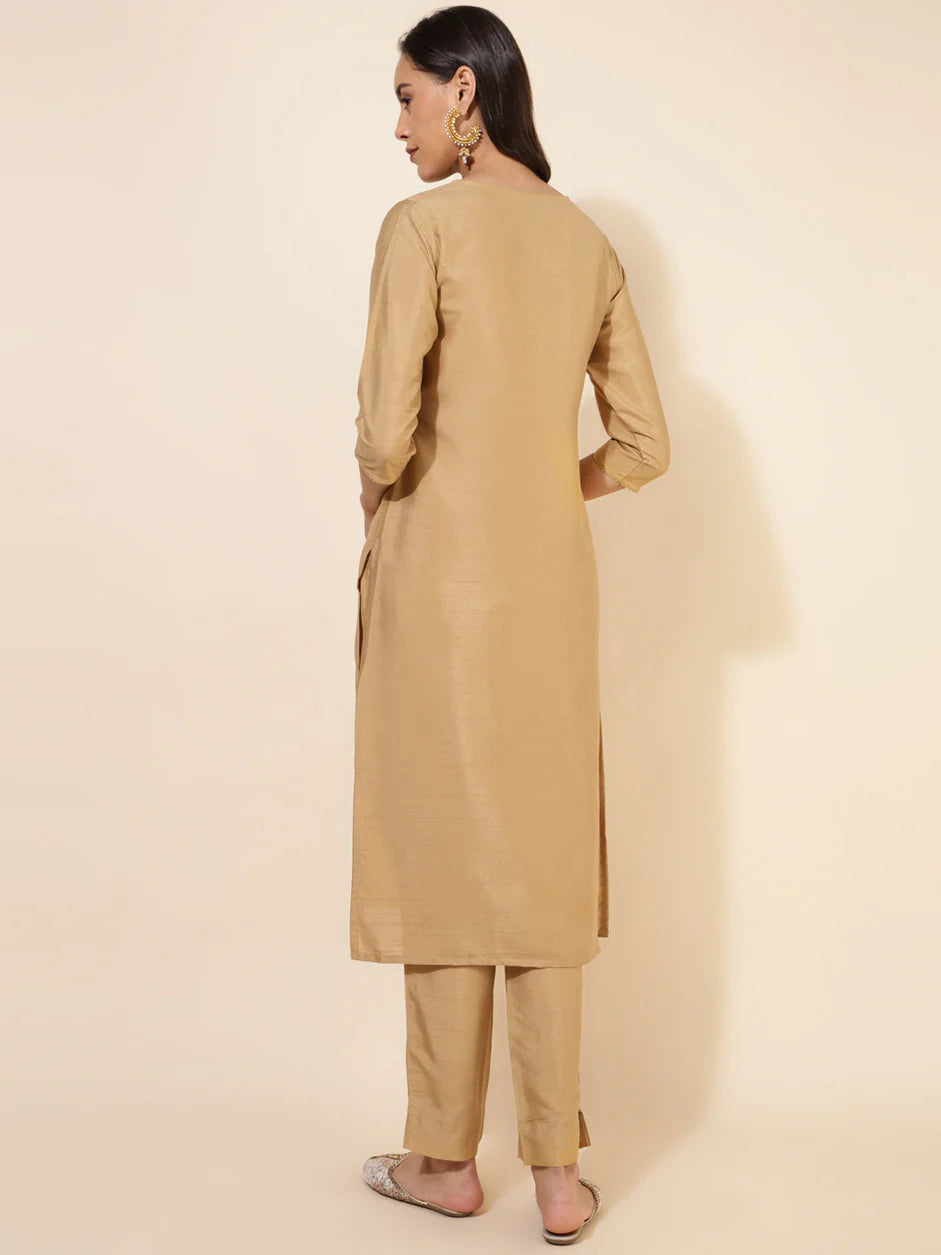 Gold Silk Embroidery Kurta 2-Set (Top+Bottom)