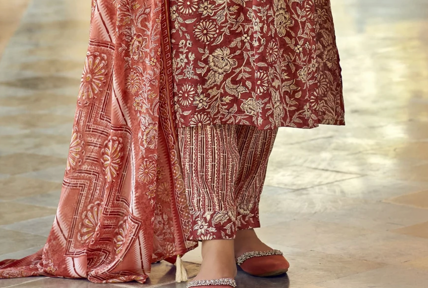 Red Printed 3-Set Kurta with Embroidery (with Dupatta)